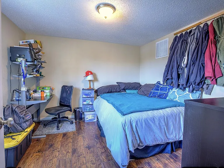 4049 W Pine Blvd #311 — Photo 6
