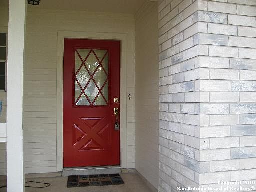 4th image of 9010 Foxland Dr