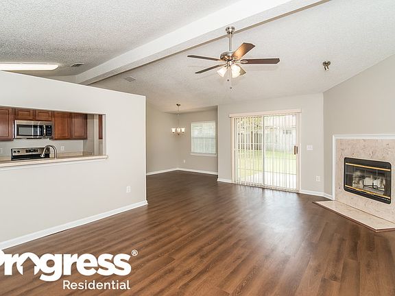 3rd image of 8008 Bannockburn Dr