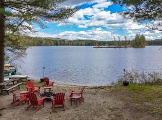 13 Harvey Rd, NEW LONDON, NH 03257