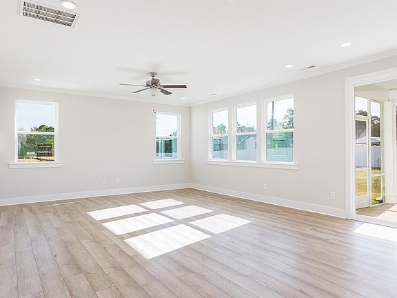 4th image of 73 Gablestone Dr