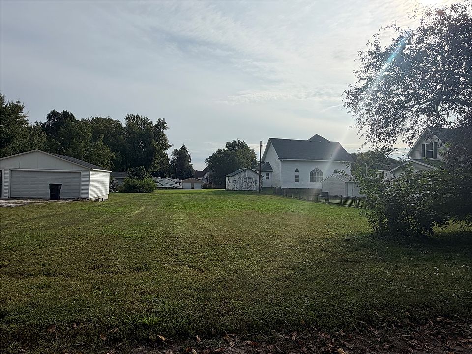 1st image of 214 S Race St