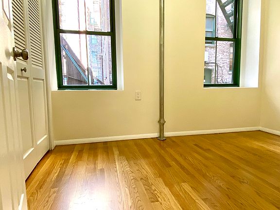 3rd image of 503 E 78th St APT 1H