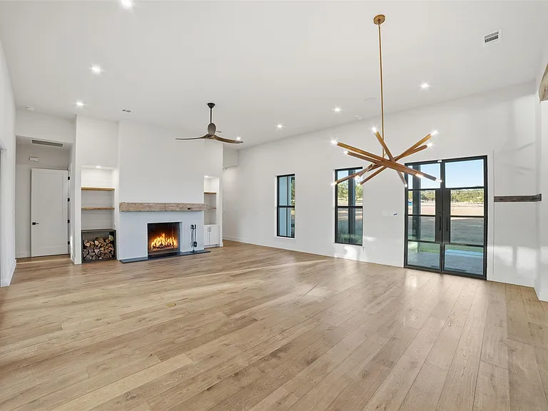 23937 Oscar Rd — Photo 8