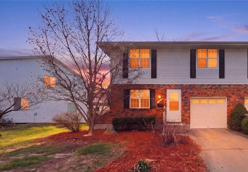 1st image of 7136 NW Country Club Ln
