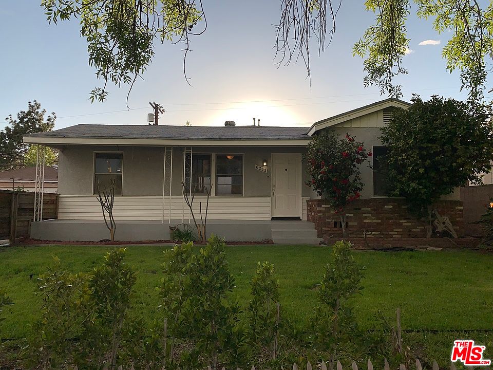 1st image of 6233 Clybourn Ave
