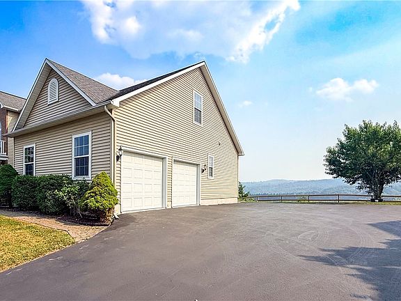 5th image of 6139 Thunderhead Ln