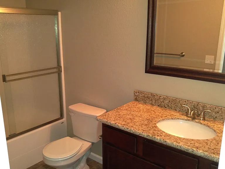 7172 Landcaster Ct — Photo 10