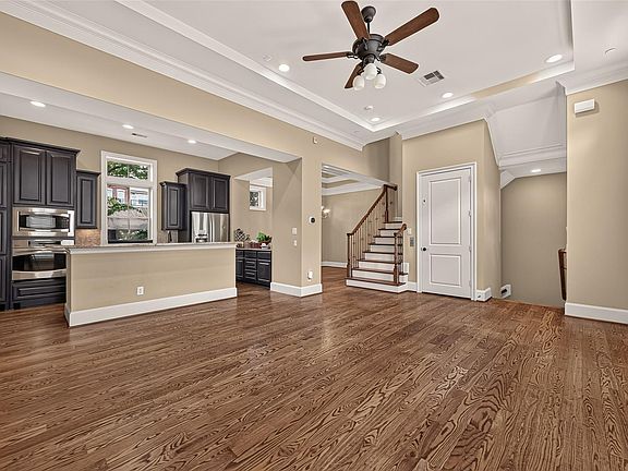 5th image of 1652 Norfolk St APT B