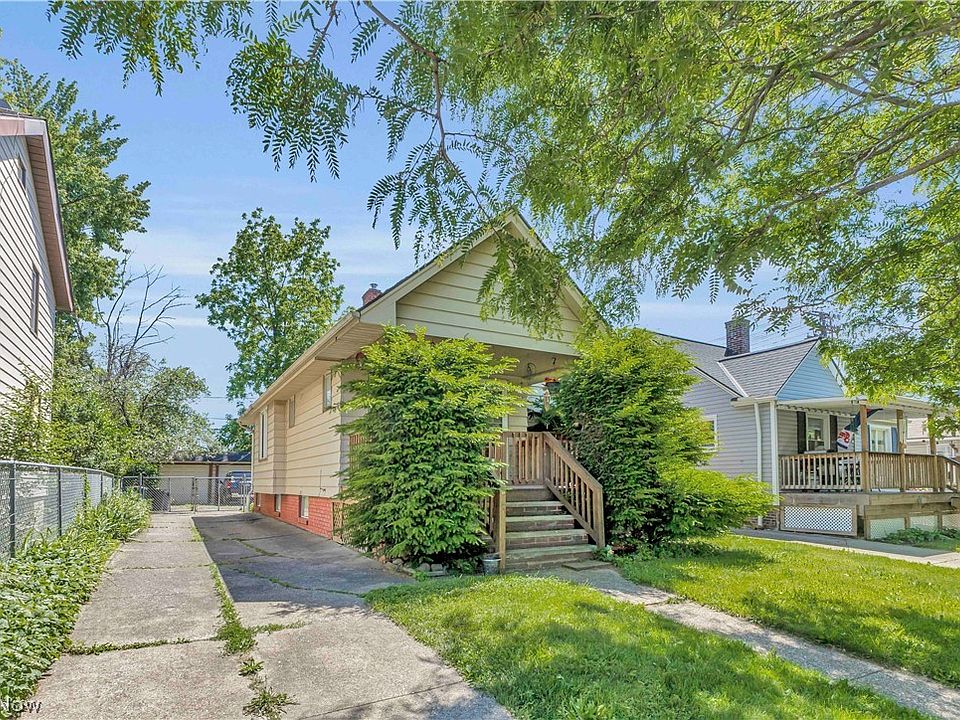 1st image of 13019 Gilmore Ave