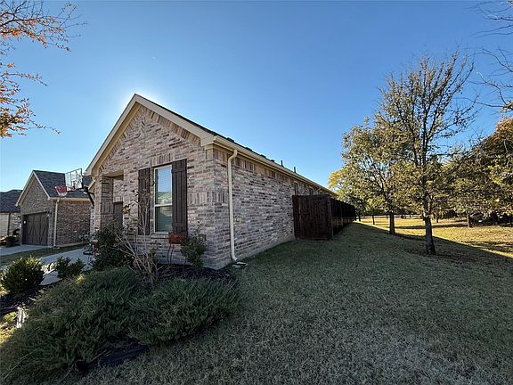 3rd image of 8089 Rabbit Dr