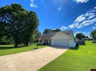 330 Sherman Dr, Gassville, AR 72635