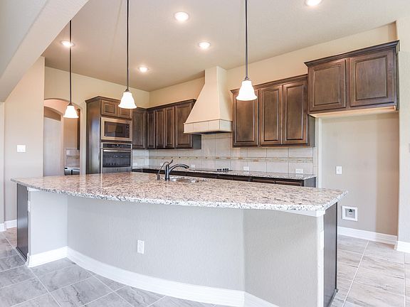 5th image of 7107 Jamie Lyn Blvd