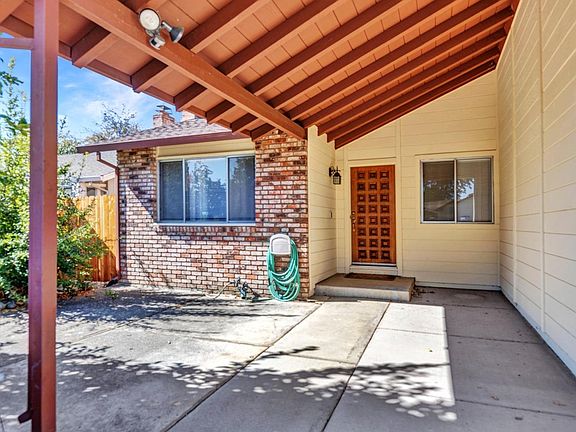 3rd image of 2889 Cypress Cir