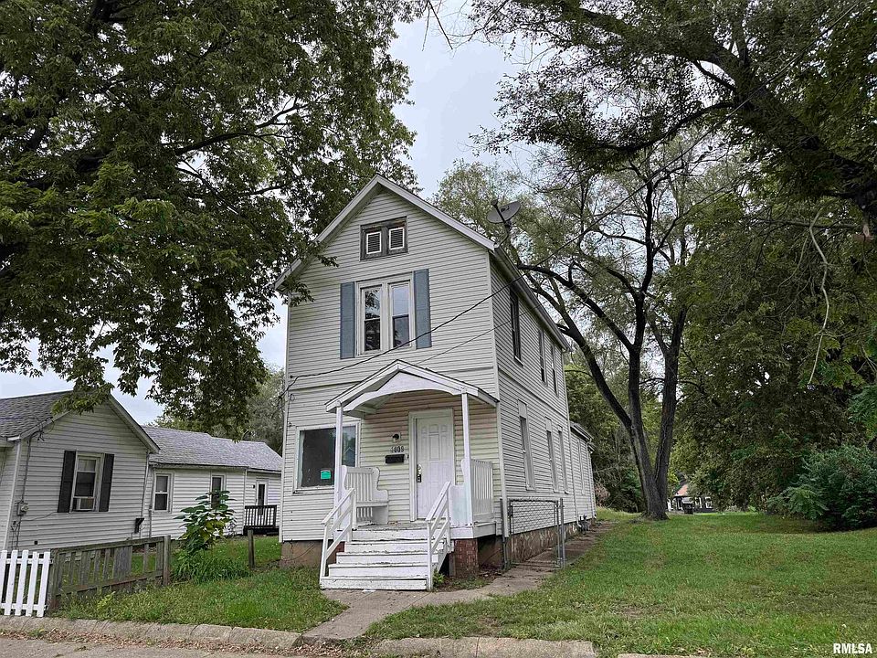 1st image of 1009 W Smith St