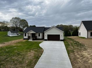 Riverside Dr, Mount airy, NC 27030