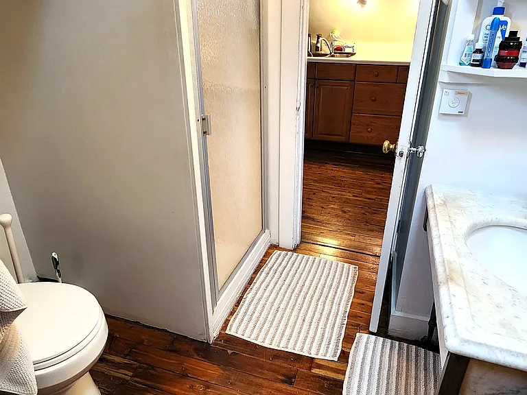 bathroom with shower stall
