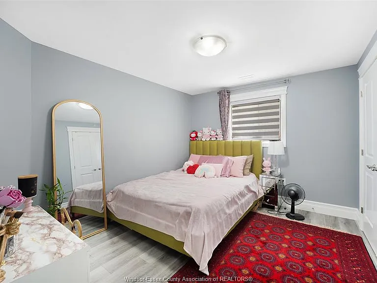 1390 Barkley Ave — Photo 26