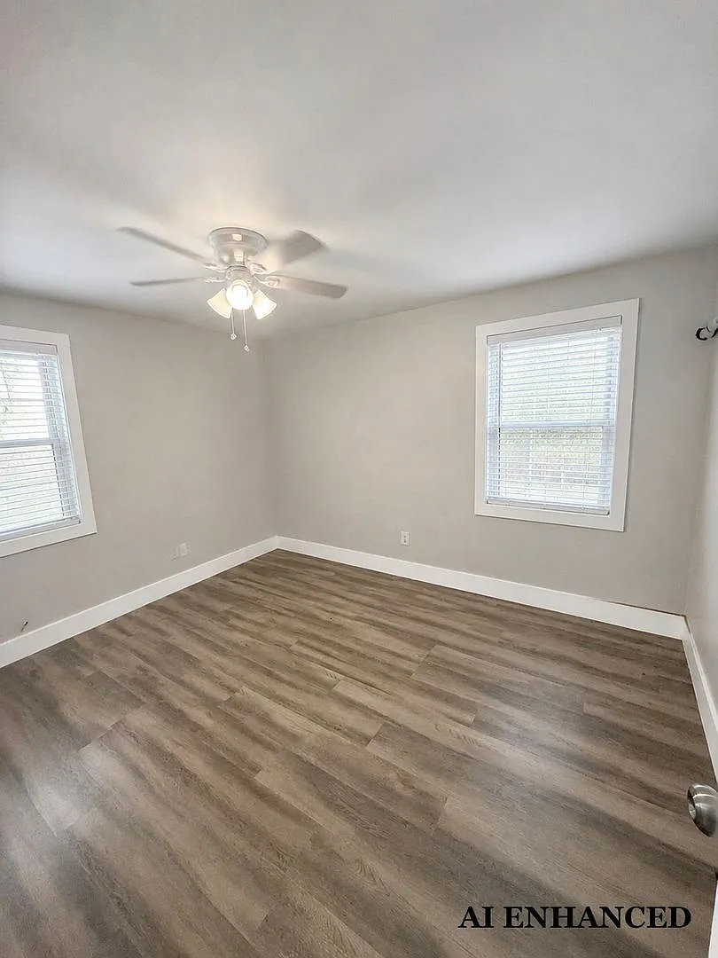 2BR/1BA Macon Rental with Washer & Dryer Included — Photo 3