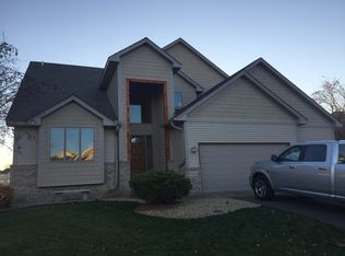 11356 Rosemill Ln N, Champlin, MN 55316