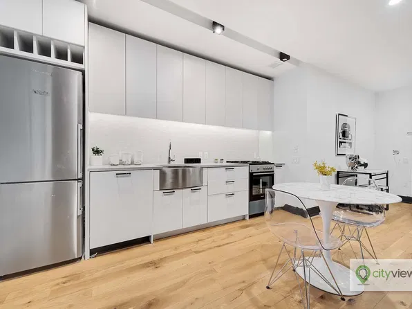 42-20 27th St, Long Island City, NY