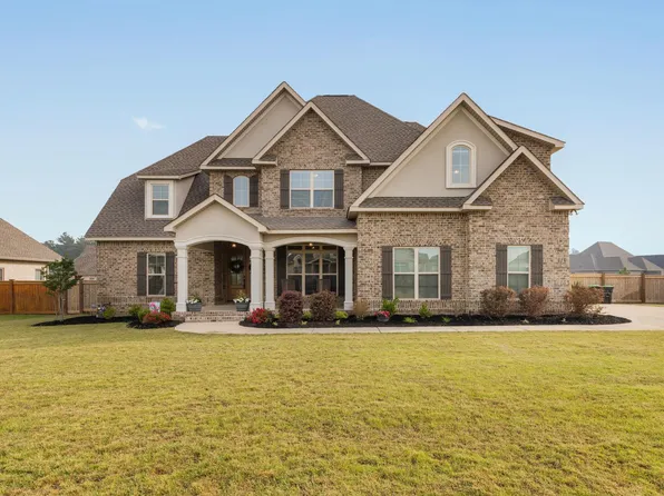 315 Woodlands Blvd, Kathleen, GA 31047