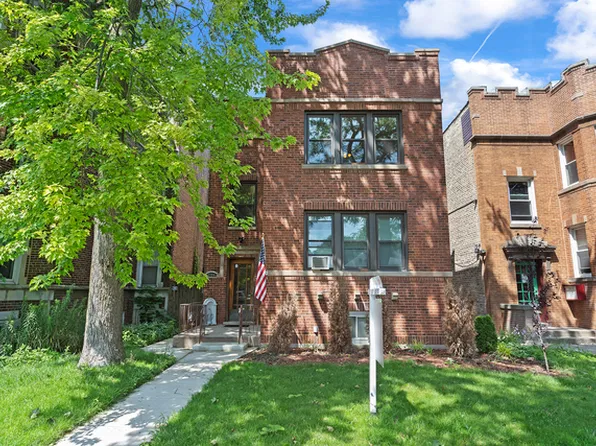 6704 N Rockwell St, Chicago, IL 60645