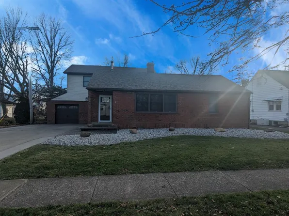 511 W 6th St, Port Clinton, OH 43452