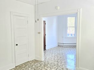 309 47th St Floor 1, Union City, NJ 07087