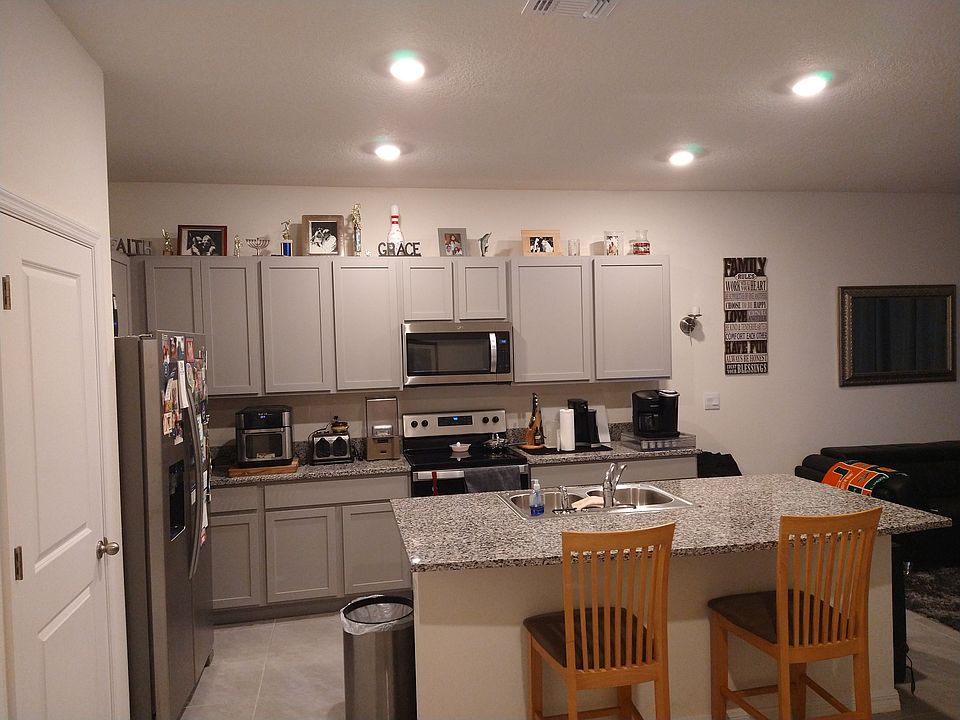 2nd image of 2847 Banks Pointe Dr Floor 1