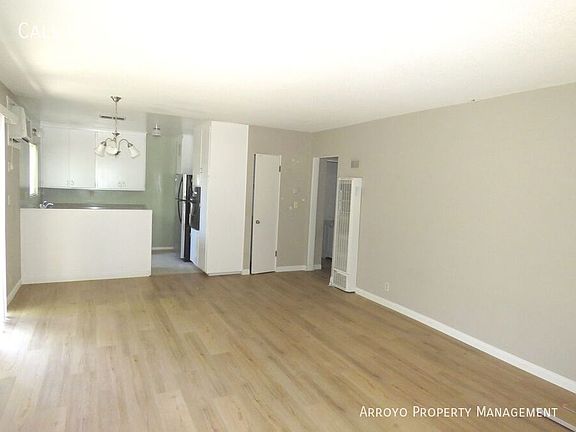 3rd image of 441 N Baldwin Ave