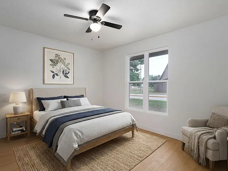 2025 E Battlefield Rd — Photo 26