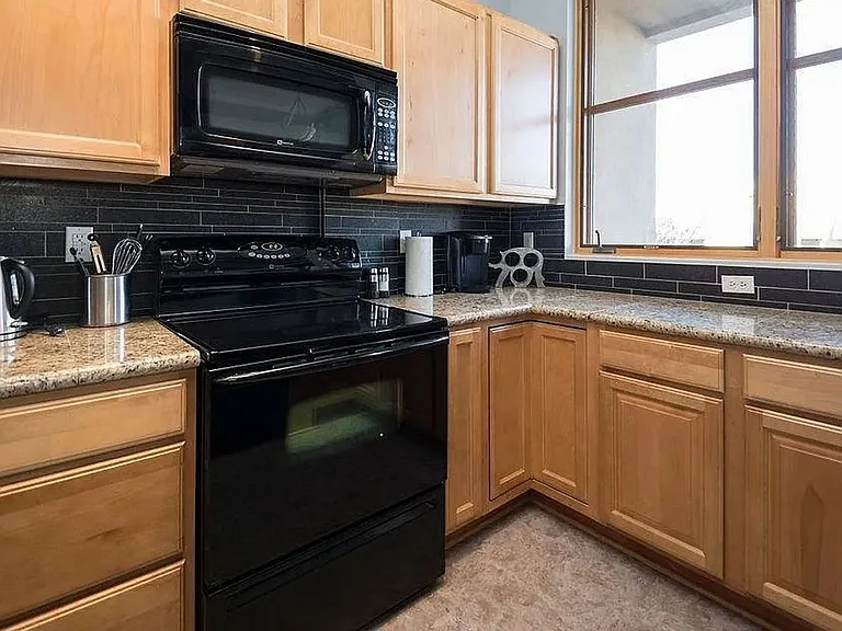 200 S College Ave #204 — Photo 6