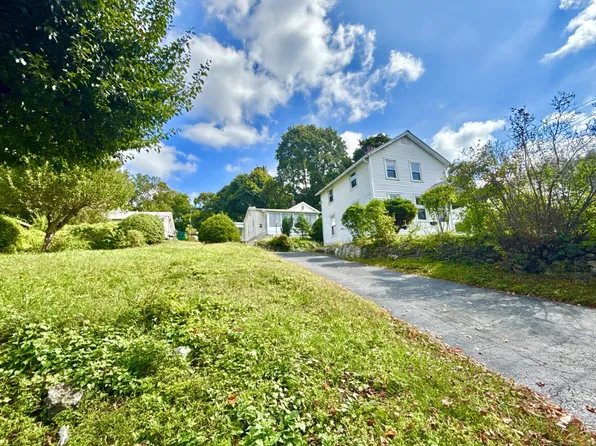 47 Liberty Avenue, Danbury, CT 06810