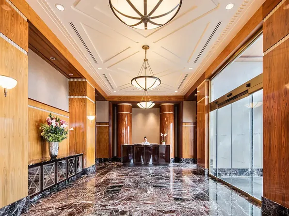 200 Riverside Boulevard image 13 of 16