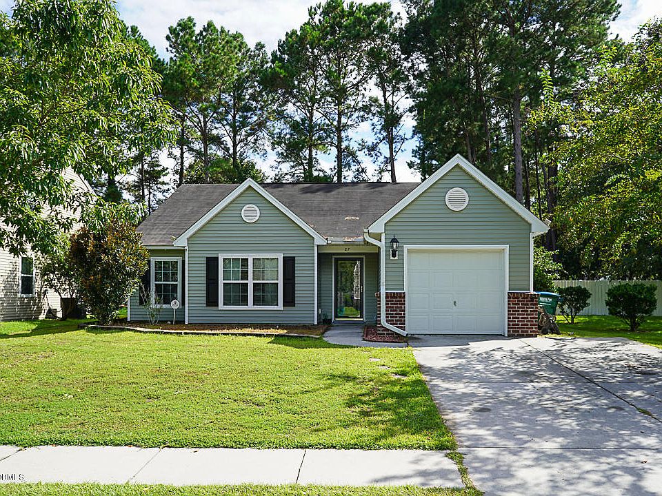 1st image of 27 Cedar Creek Circle