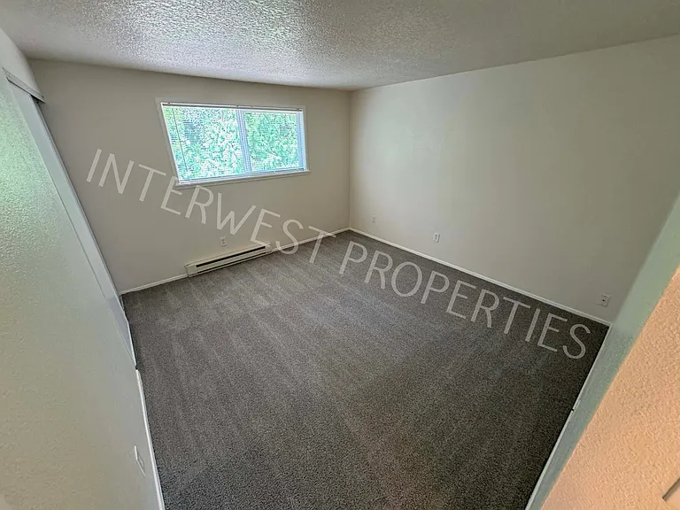 16705 NE Halsey St #106 — Photo 11