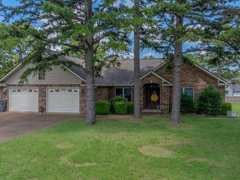 1st image of 5 Jacob Ln