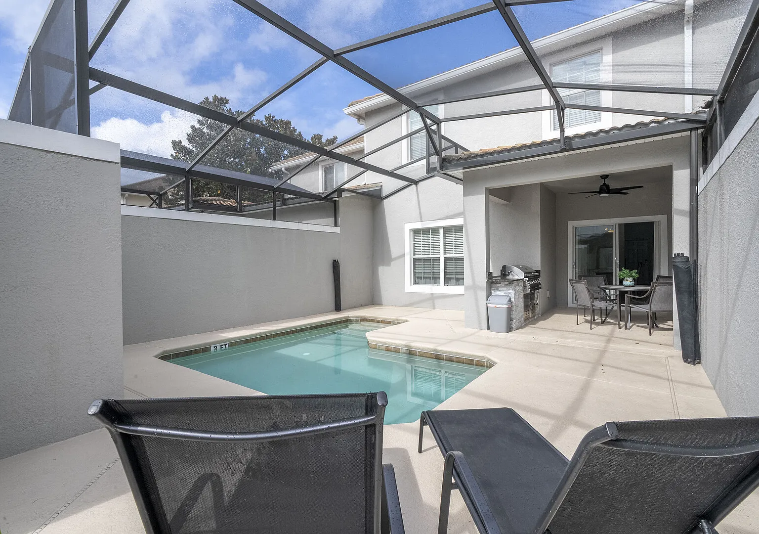 4812 BR - Luxe Getaway Retreat — Photo 3