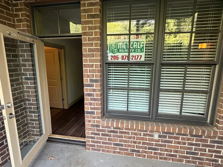 1040 Broadway St #218 — Photo 3