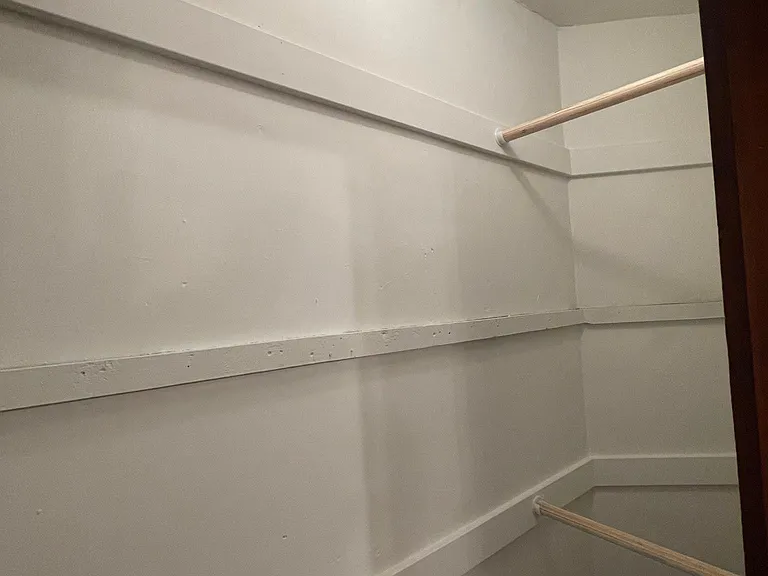 516 8th Ave NE #2 — Photo 8