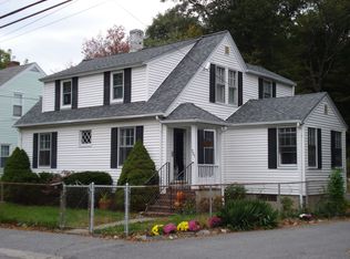 205 Curve St, Dedham, MA 02026