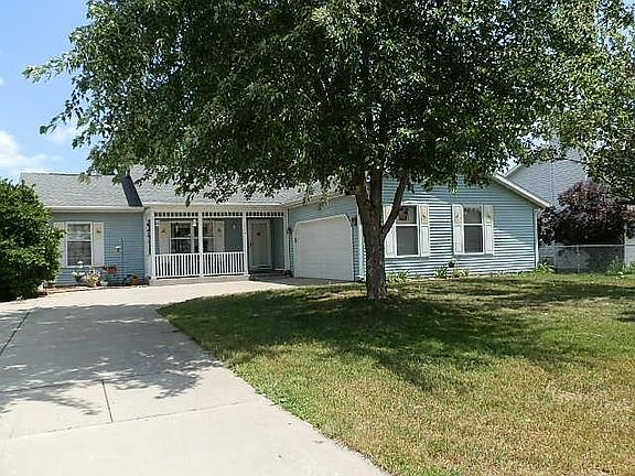 2nd image of 2343 Garden Dr