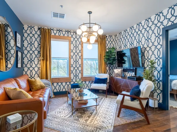 612 21st Ave N APT 312, Nashville, TN 37203