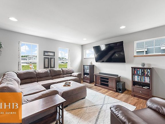 3rd image of 9722 Gilded Cider Blvd
