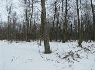 Middle Rd, Manitowoc, WI 54220