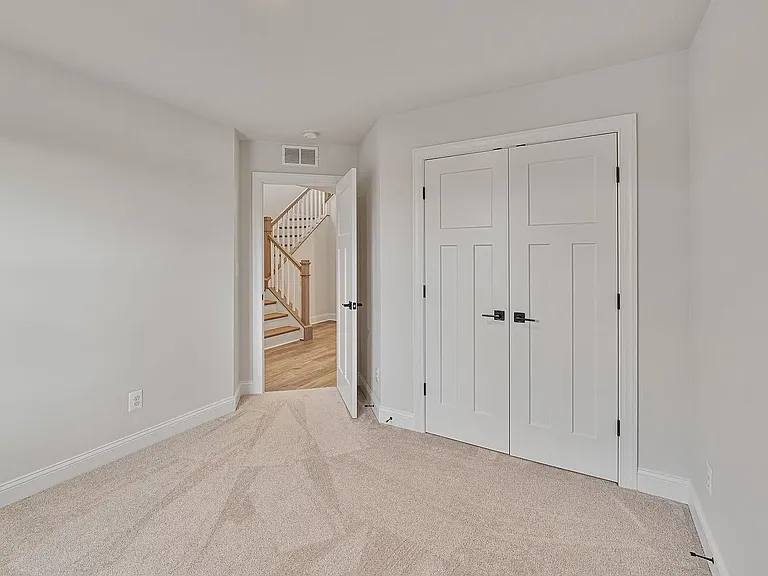 1320 Laconia Ln — Photo 42