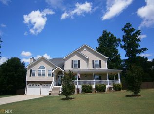 42 Cass Station Dr, Cartersville, GA 30120