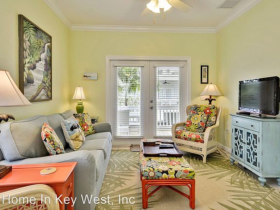 5th image of 17 Coral Way Unit 109