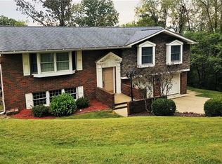 2496 Wigwam Rd, Aliquippa, PA 15001